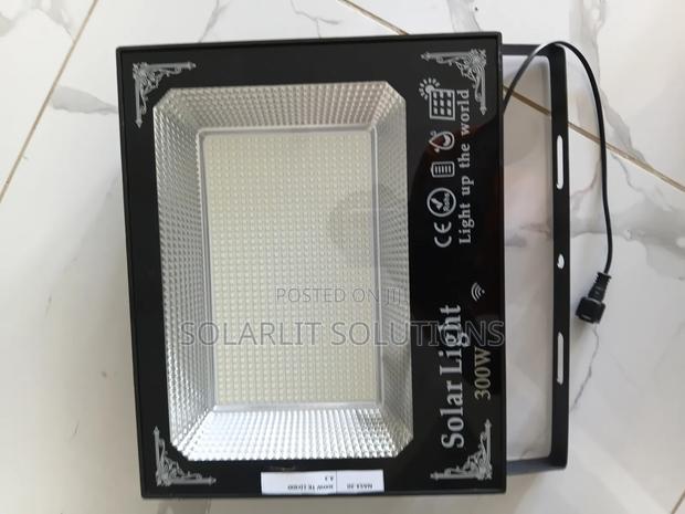 300w Solar Floodlight - main view