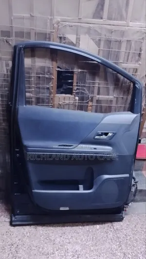 Front Door Toyota Alphard/Vellfire