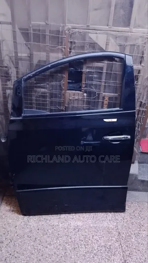 Front Door Toyota Alphard/Vellfire