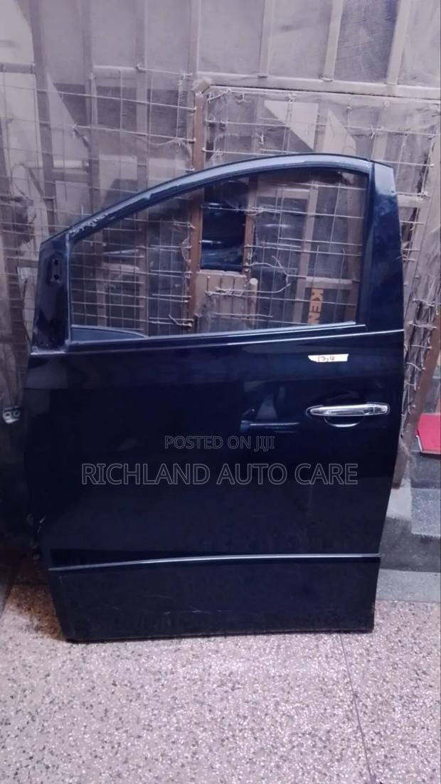 Front Door Toyota Alphard/Vellfire - thumbnail 3
