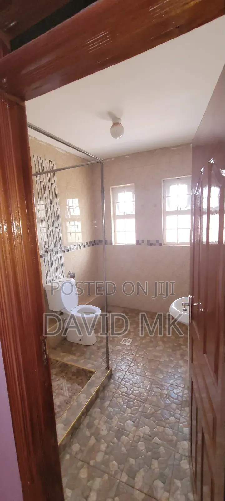 4bdrm Maisonette in Varshity, Kamakis for rent