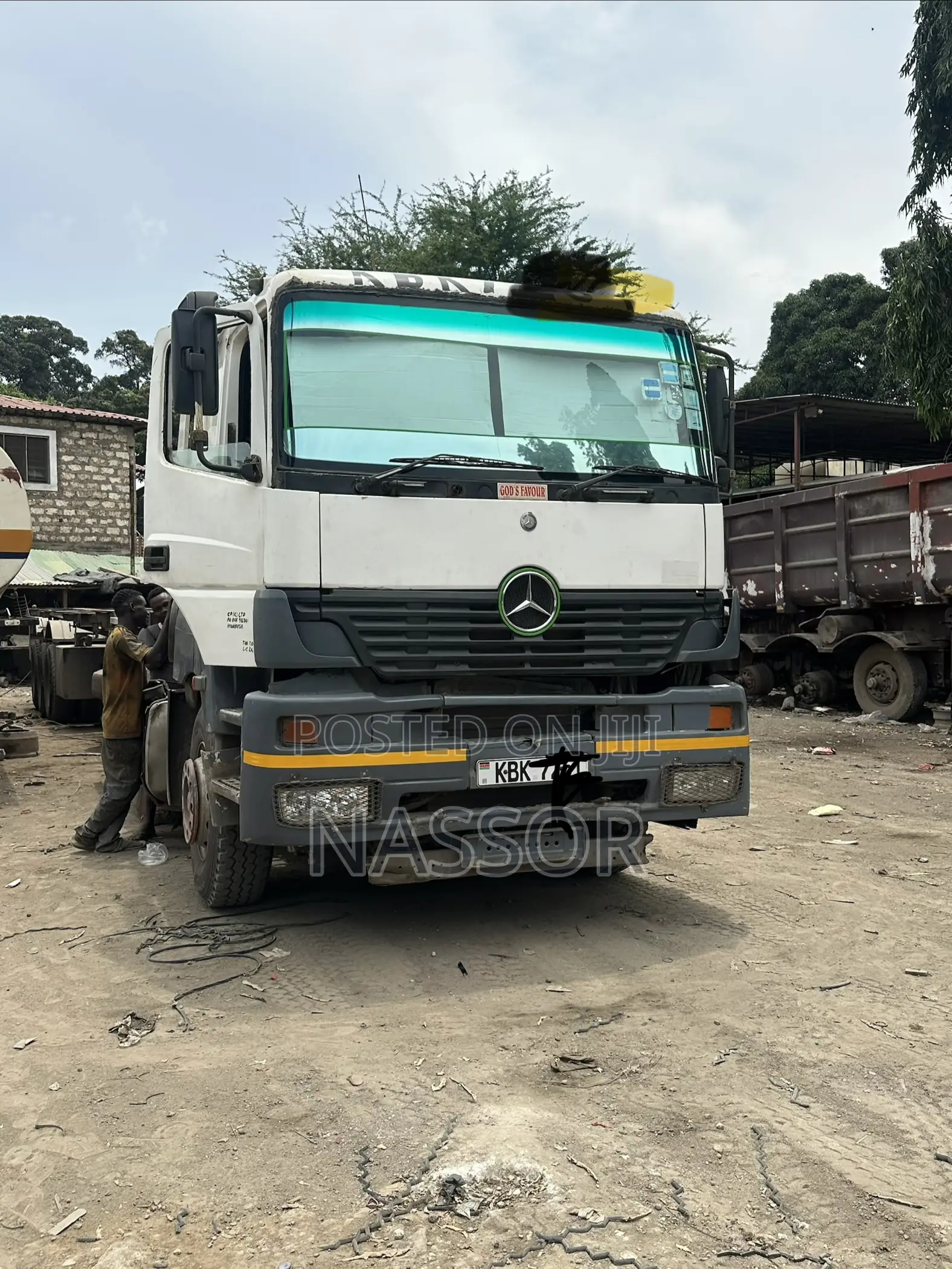 Mercedes Benz Axor Mp1 Good Condition Working With Mp3 Engine