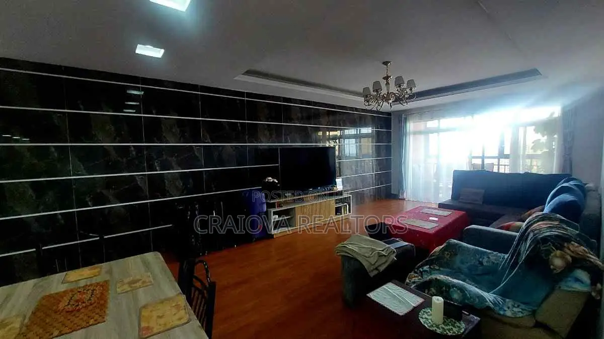 2bdrm Penthouse in Hurlingham for sale