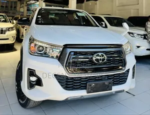 Toyota Hilux 2.4 Diesel 2020 White