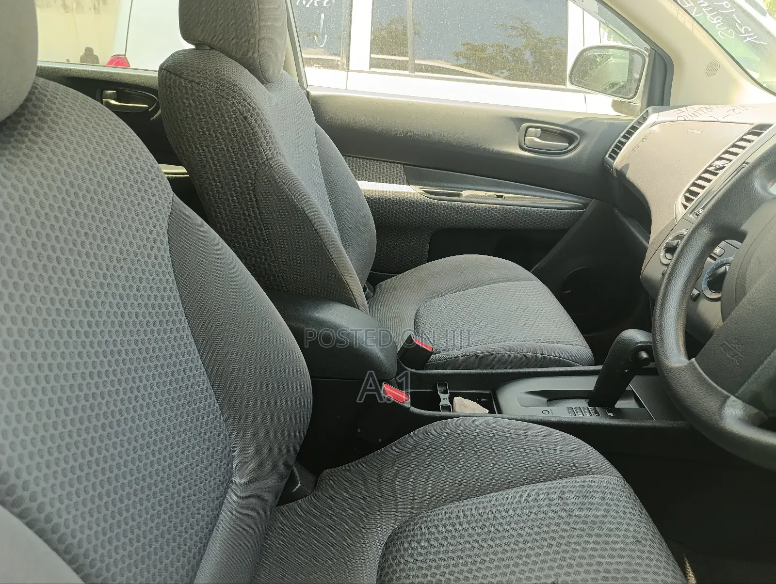 Nissan Wingroad 2019 Silver