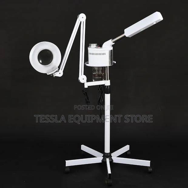 Facial Steamer With Magnifying