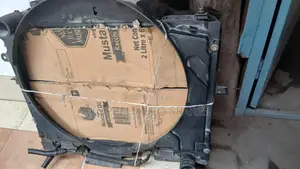 Mazda Bongo / Nissan Vanette Radiator Rf6