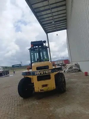 Logistics Forklift Are Available for Uplifting Service Within Nairobi