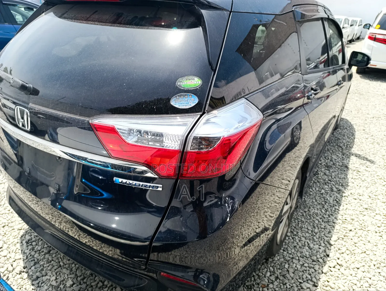 Honda Fit Shuttle 1.5 Hybrid 2WD 2018 Matt Black