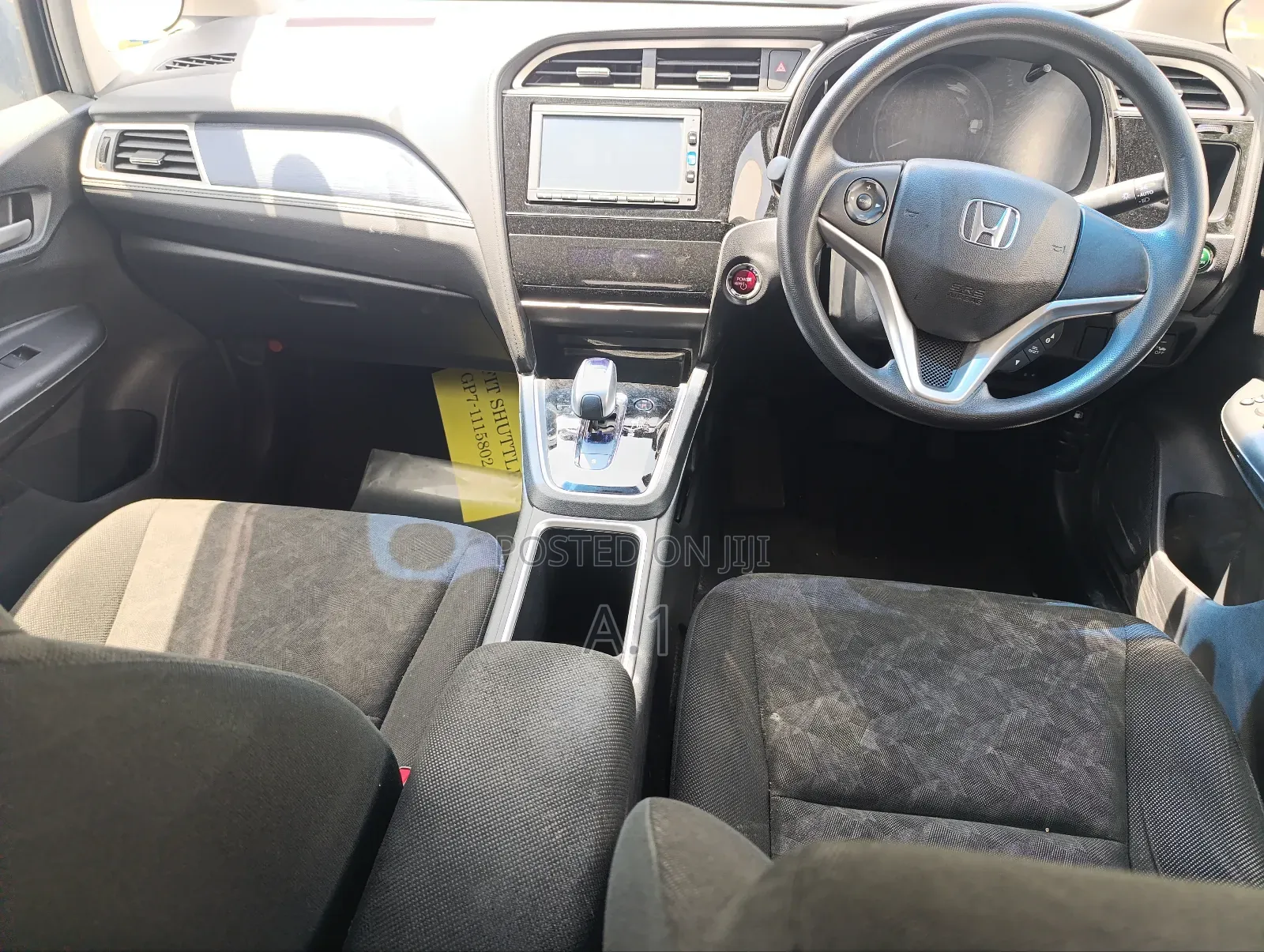 Honda Fit Shuttle 1.5 Hybrid 2WD 2018 Matt Black