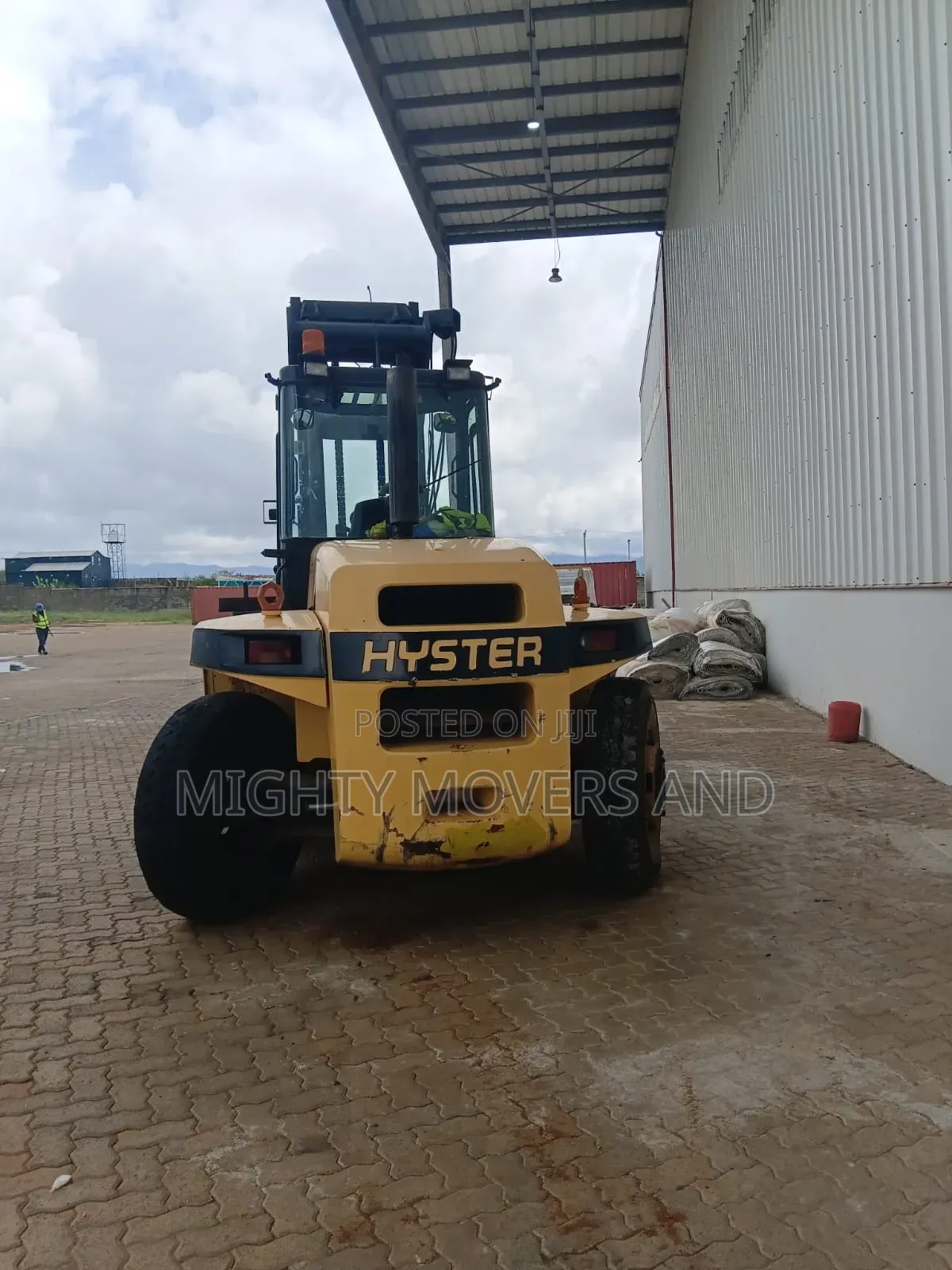 Errands Forklift For Hoisting Are Available Within Kabete Estates