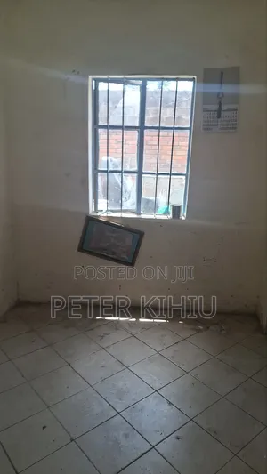 Godown to Let 600sqft on Nanyuki Road