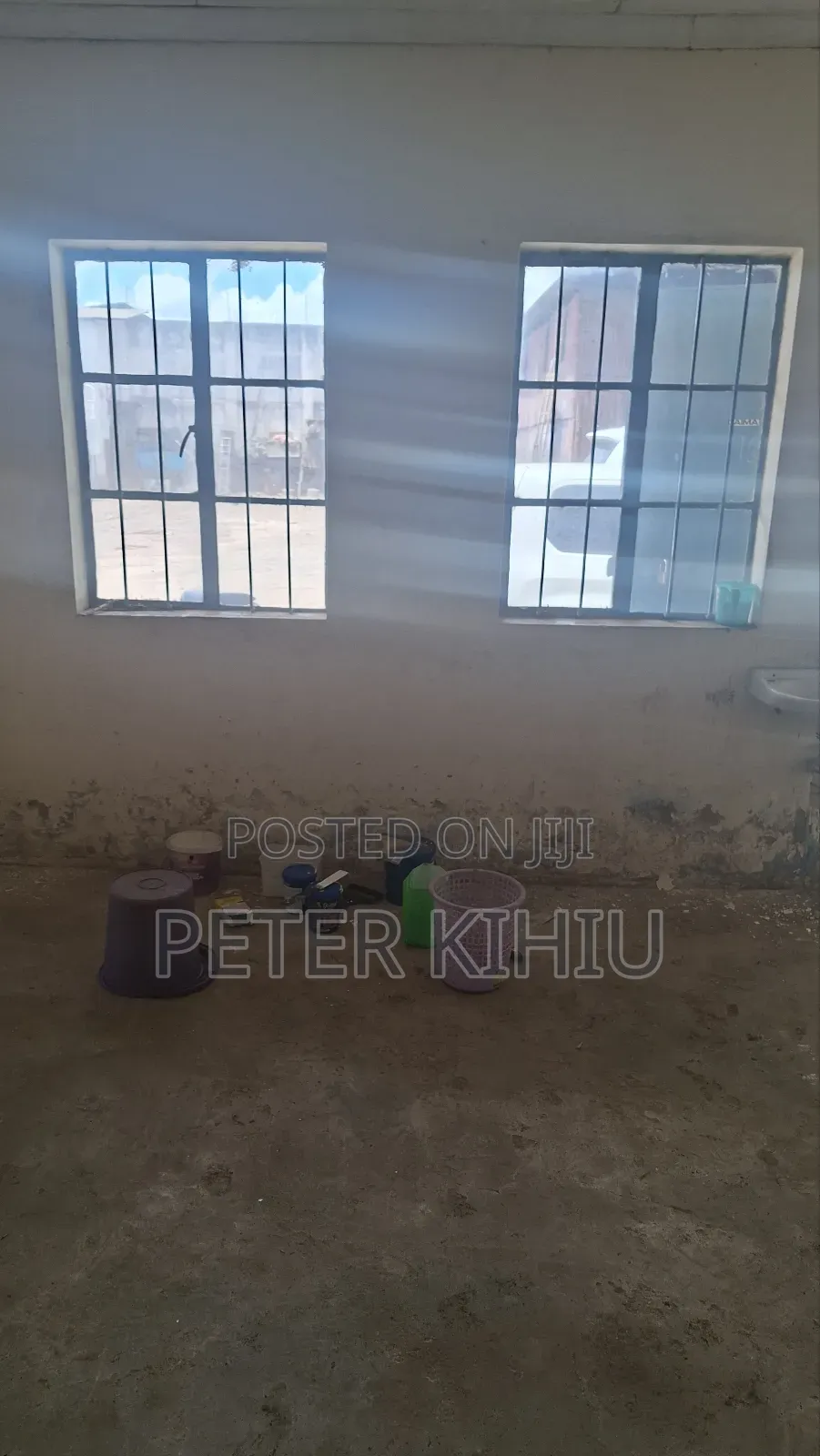 Godown to Let 600sqft on Nanyuki Road