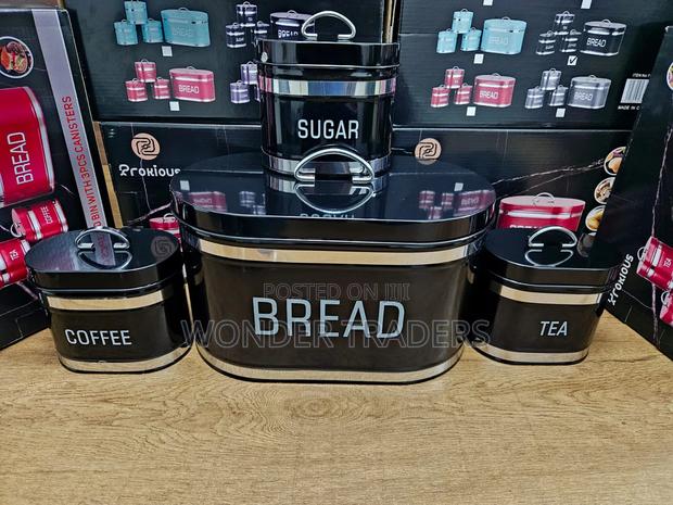 *Unique and Elegant Bread Storage Bin With 3pcs Canisters*