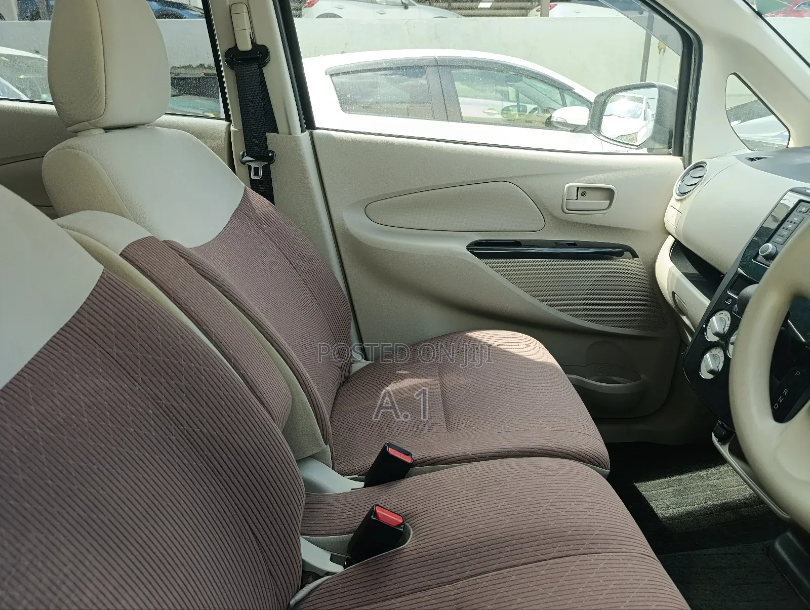 Mitsubishi EK Wagon 2018 Pearl