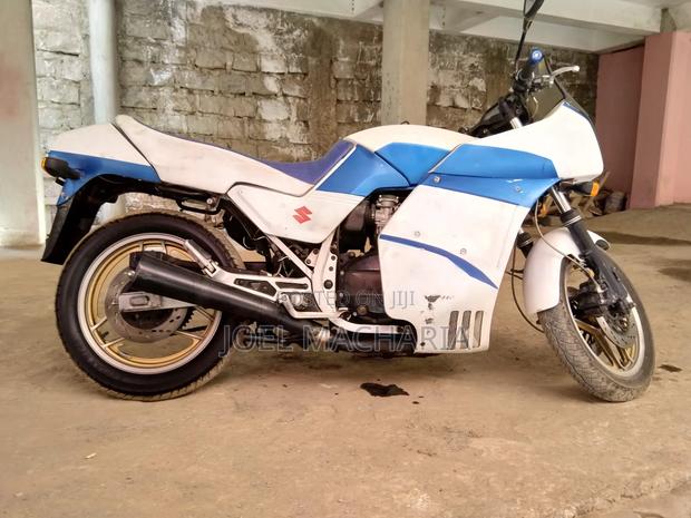 Suzuki GSX-R 1987 - thumbnail 2
