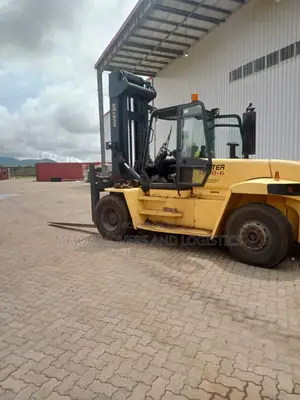 Forklift With Trailers Are Ready Within Ruaka/Witeithie
