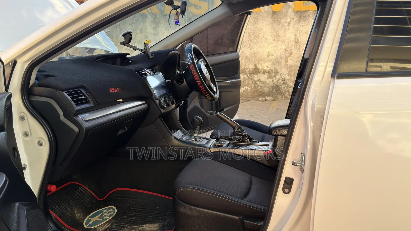 Subaru Impreza 2.0i Limited 4-dr 2013 White