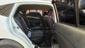 Subaru Impreza 2.0i Limited 4-dr 2013 White