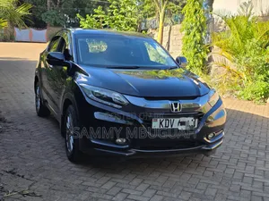 Honda Vezel 2018 Black