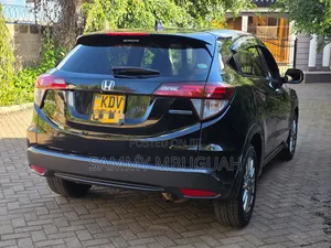 Honda Vezel 2018 Black