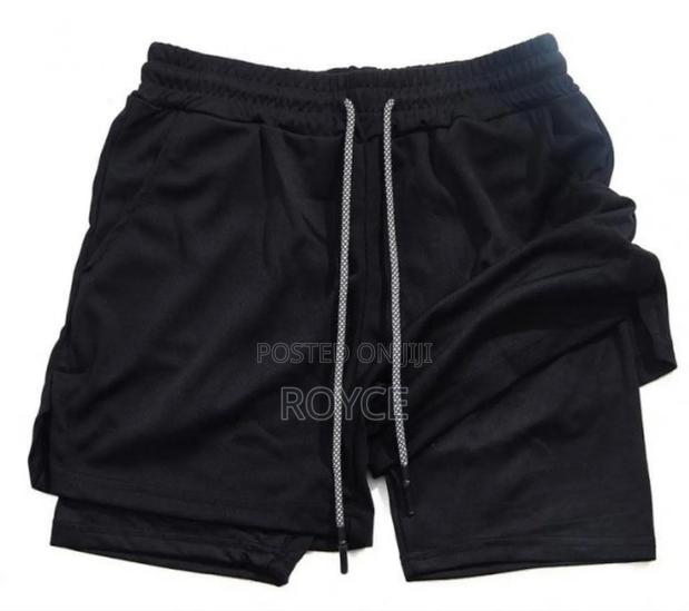 Mens Gym Shorts With Phone Pocket Towel Loop - thumbnail 3