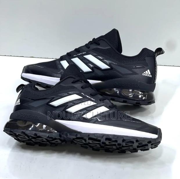 Adidas Cosmic Gore-Tex - thumbnail 3