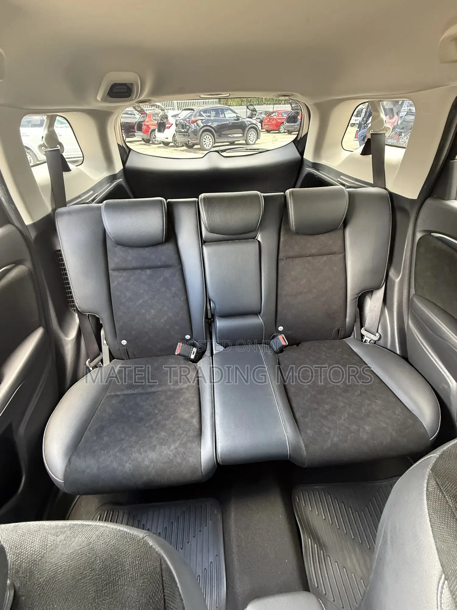Honda Fit Shuttle 1.5 Hybrid 2WD 2018 Black