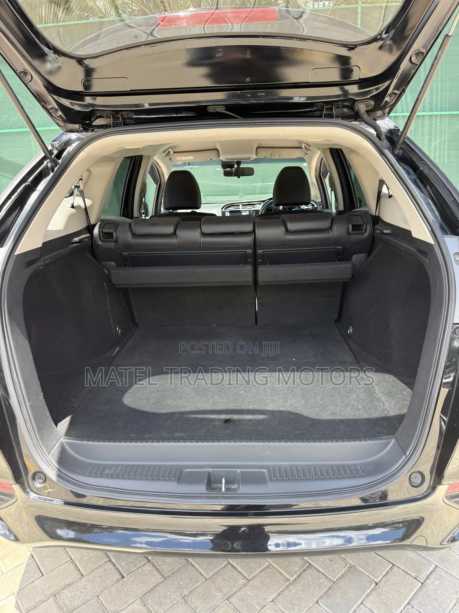 Honda Fit Shuttle 1.5 Hybrid 2WD 2018 Black