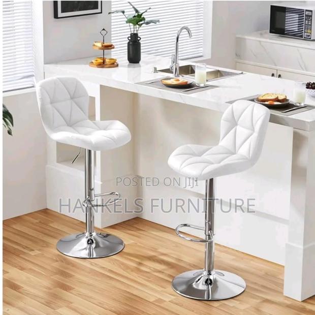 Kitchen Counter Height Barstools for Modern Kitchens - main view