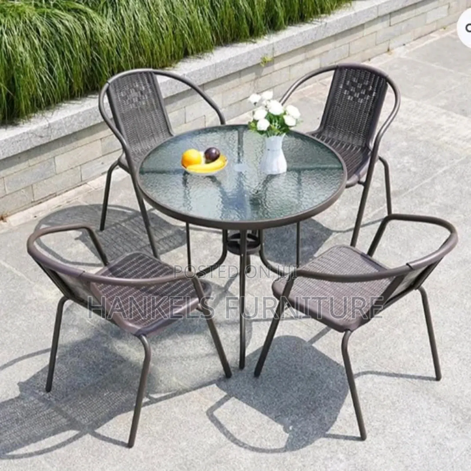 4 Seater Outdoor Garden Dining Set With Weather Resistant Materials