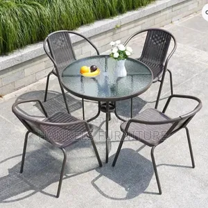 4 Seater Outdoor Garden Dining Set With Weather Resistant Materials