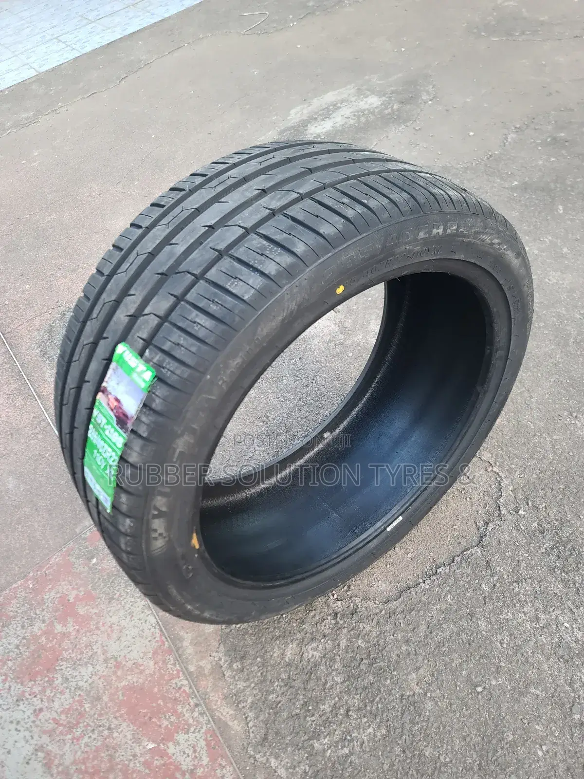 285 /40 R22 Yusta Tyres 110 Y X/L Yst-1198 Highway