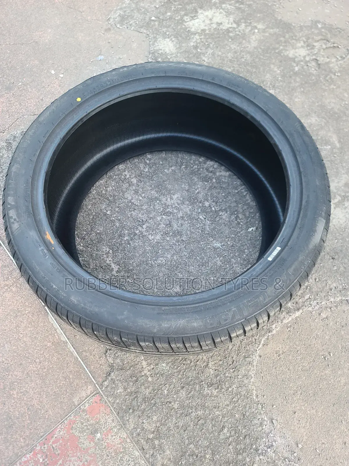 285 /40 R22 Yusta Tyres 110 Y X/L Yst-1198 Highway