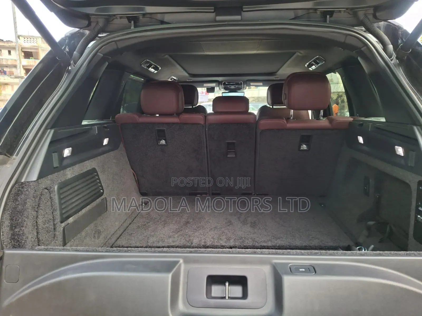Rover Land 2023 Black