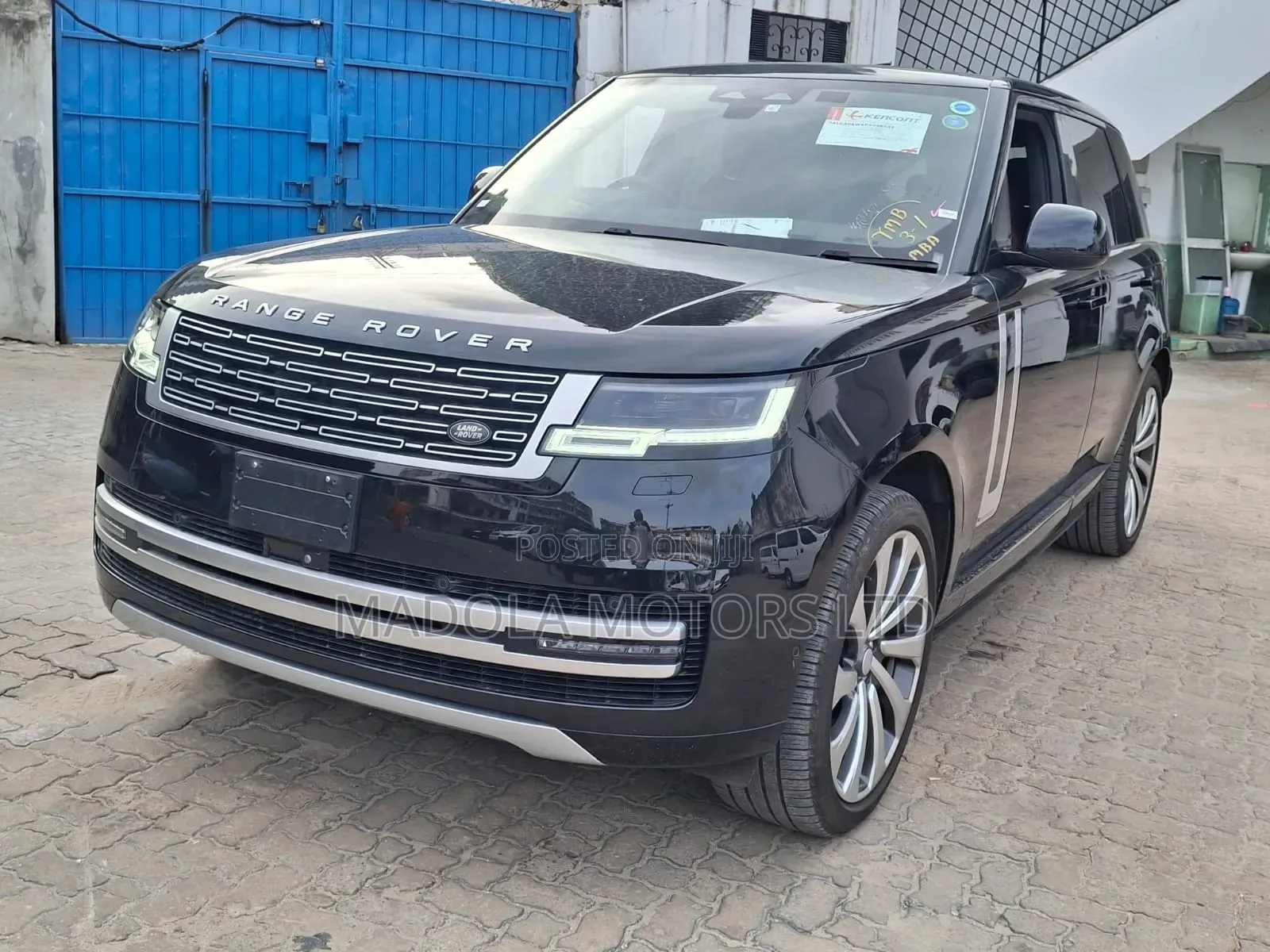 Rover Land 2023 Black