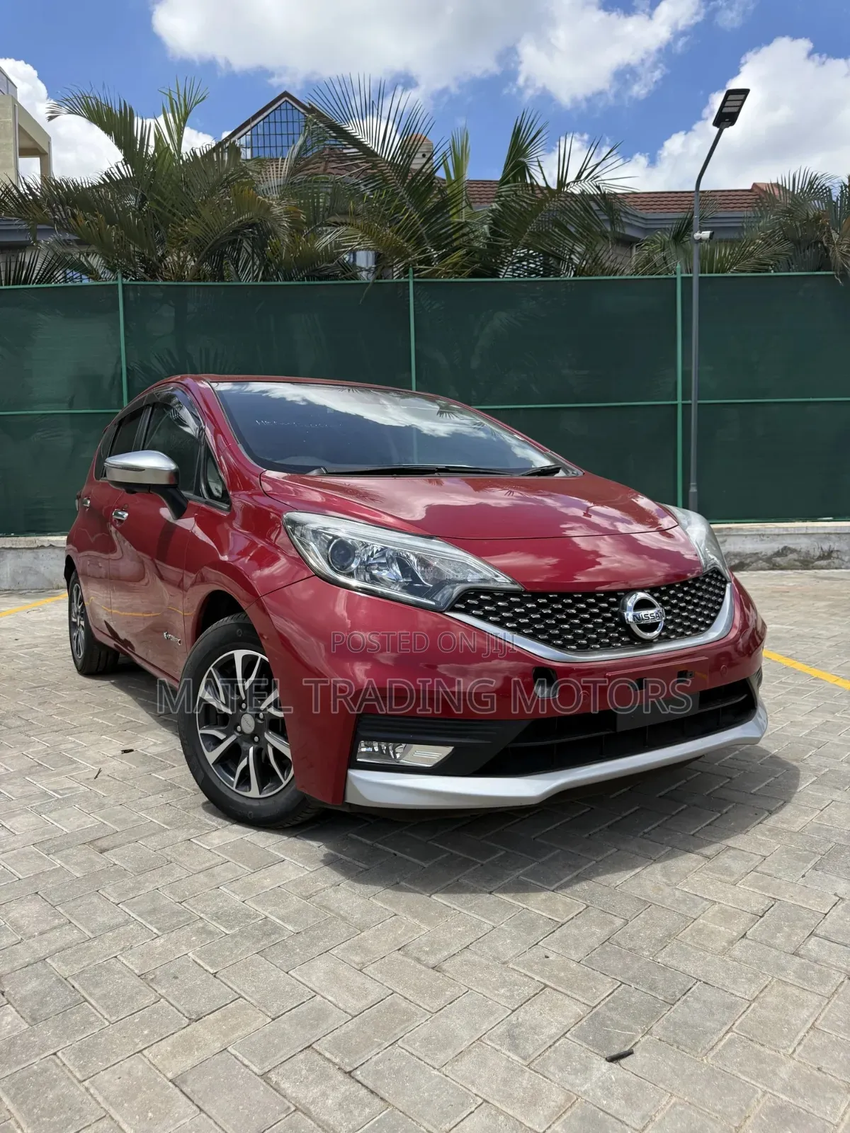 Nissan Note 1.2 Hybrid 2018 Red