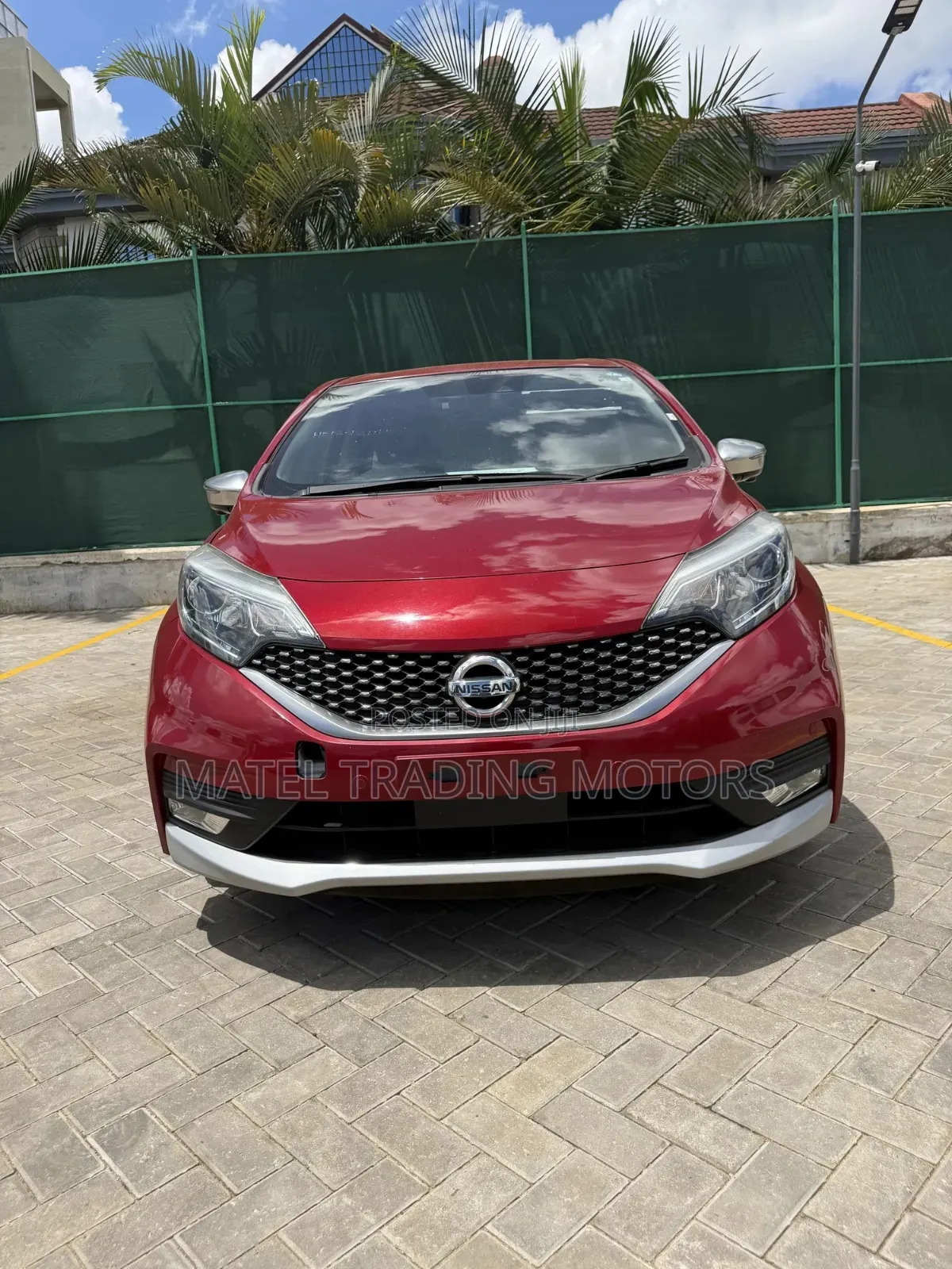 Nissan Note 1.2 Hybrid 2018 Red