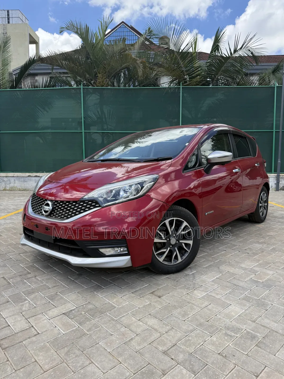 Nissan Note 1.2 Hybrid 2018 Red