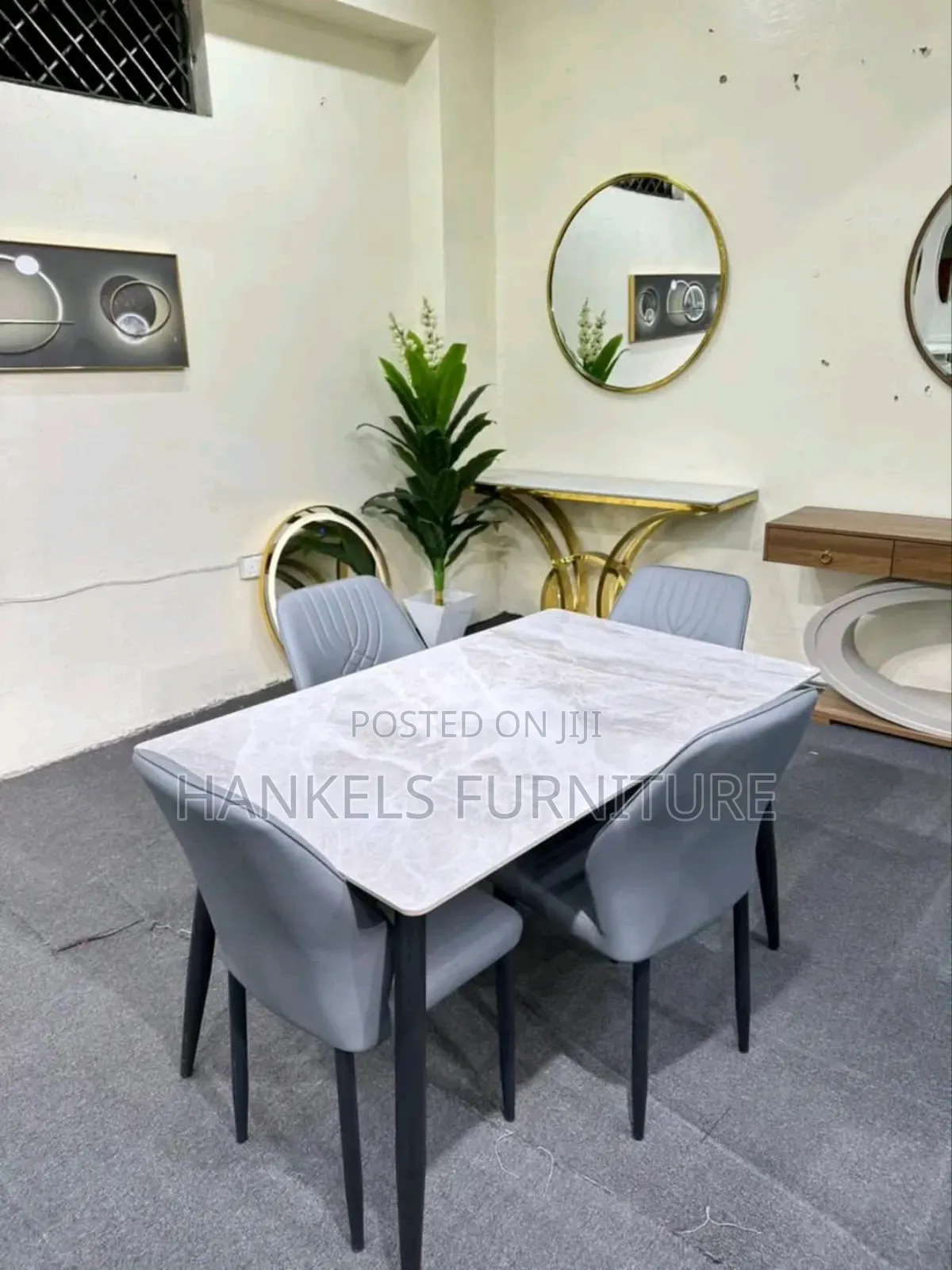 Stylish Modern Luxury Dining Set – Sleek and Sophisticated Look