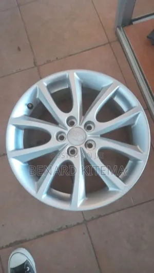 Subaru Original Rims Size 16inchs