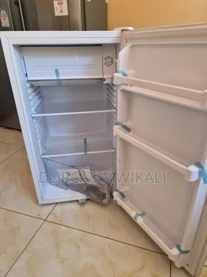Hinnovola Solar Fridge Freezer / 90l