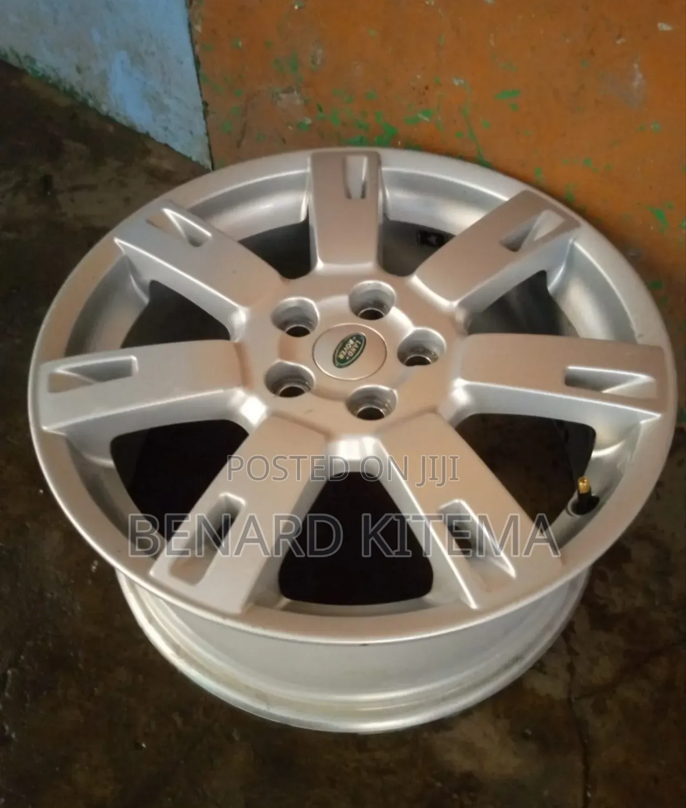 Landlover Discovery Rims Size 19"