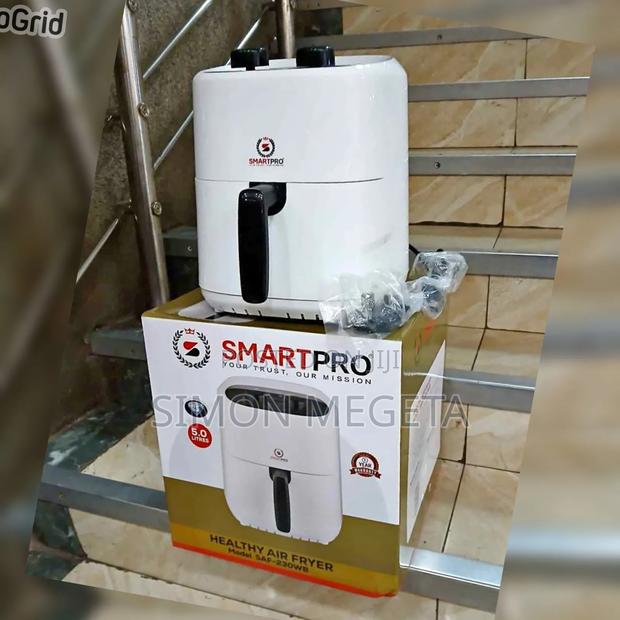 Available Smartpro 5 Litres Air Fryer