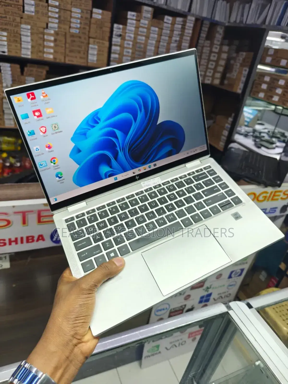 Laptop HP EliteBook 1040 G8 32GB Intel Core i7 SSD 512GB