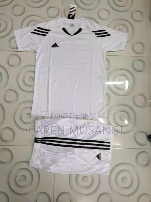 Stylish Football Jersey Set – White Blue - thumbnail 3