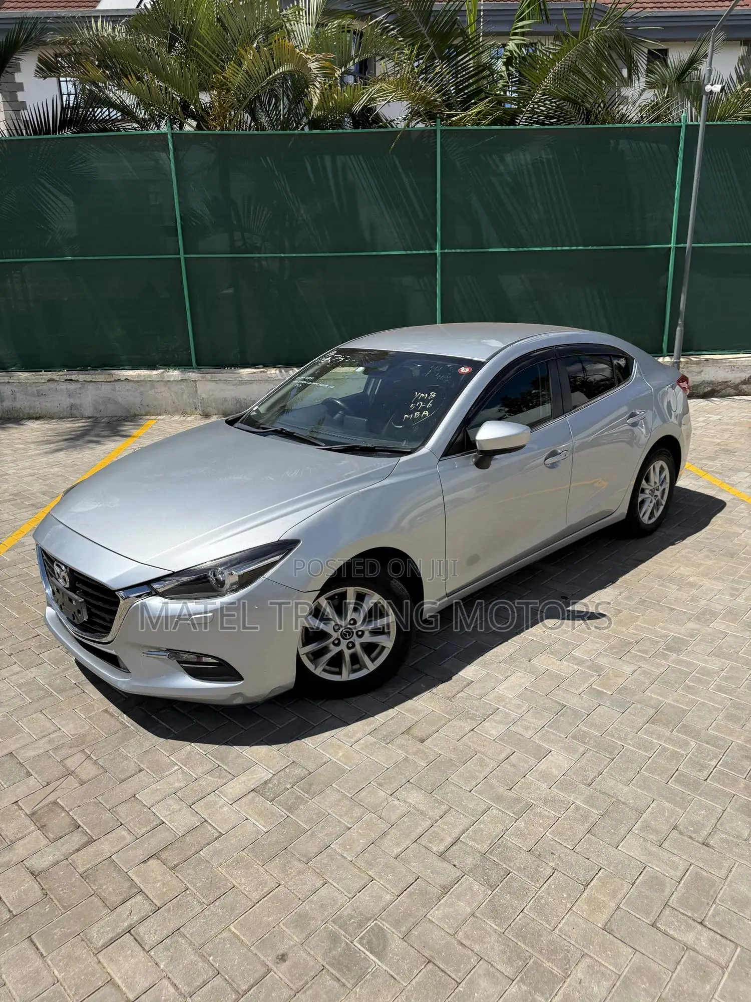Mazda Axela 2018 Silver
