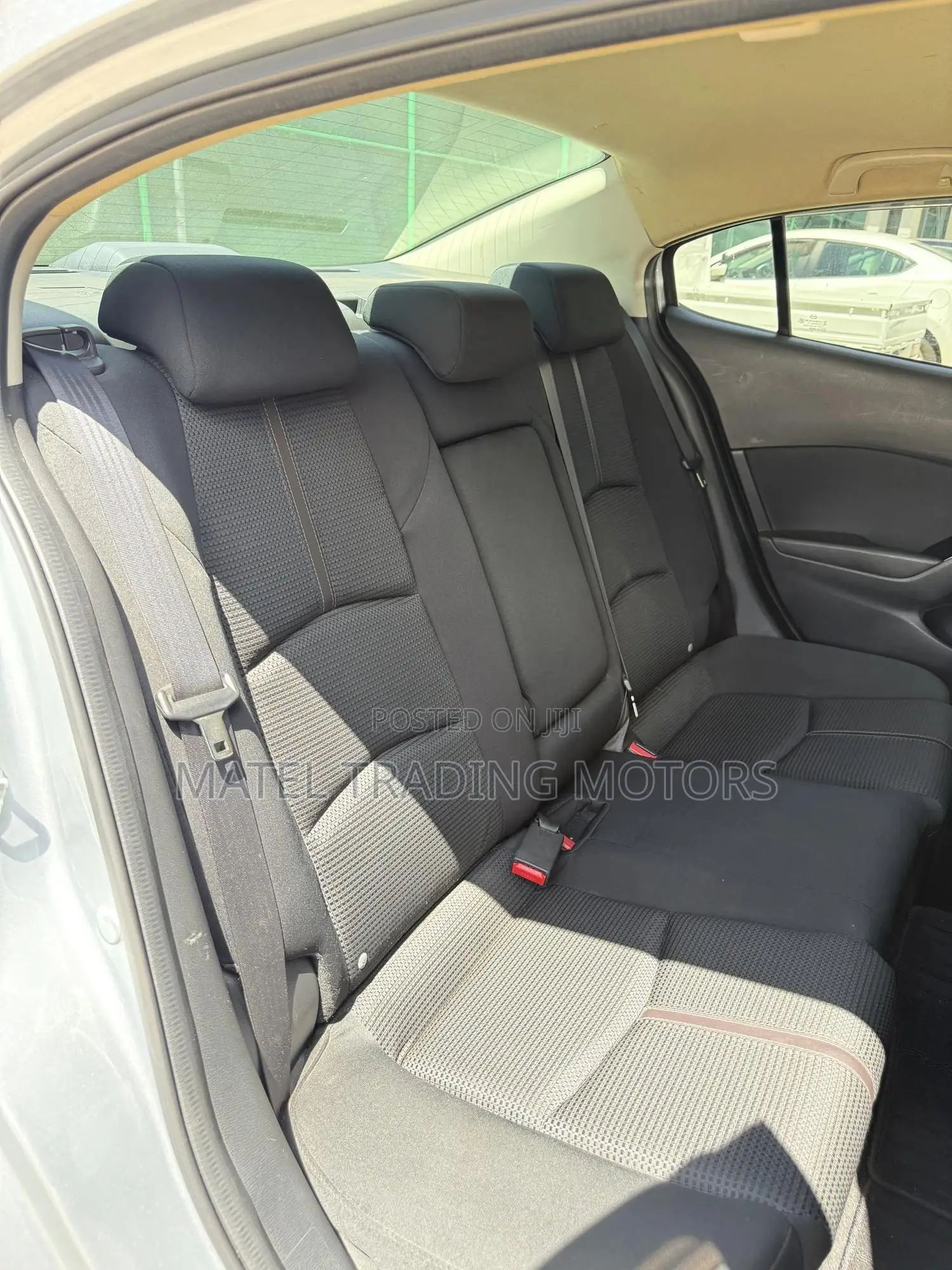 Mazda Axela 2018 Silver