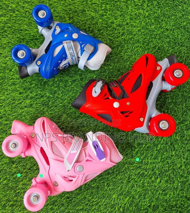 4 Wheel Skates Shoes Xs 26<>30 S31<>34 M35<>38 G.L.K