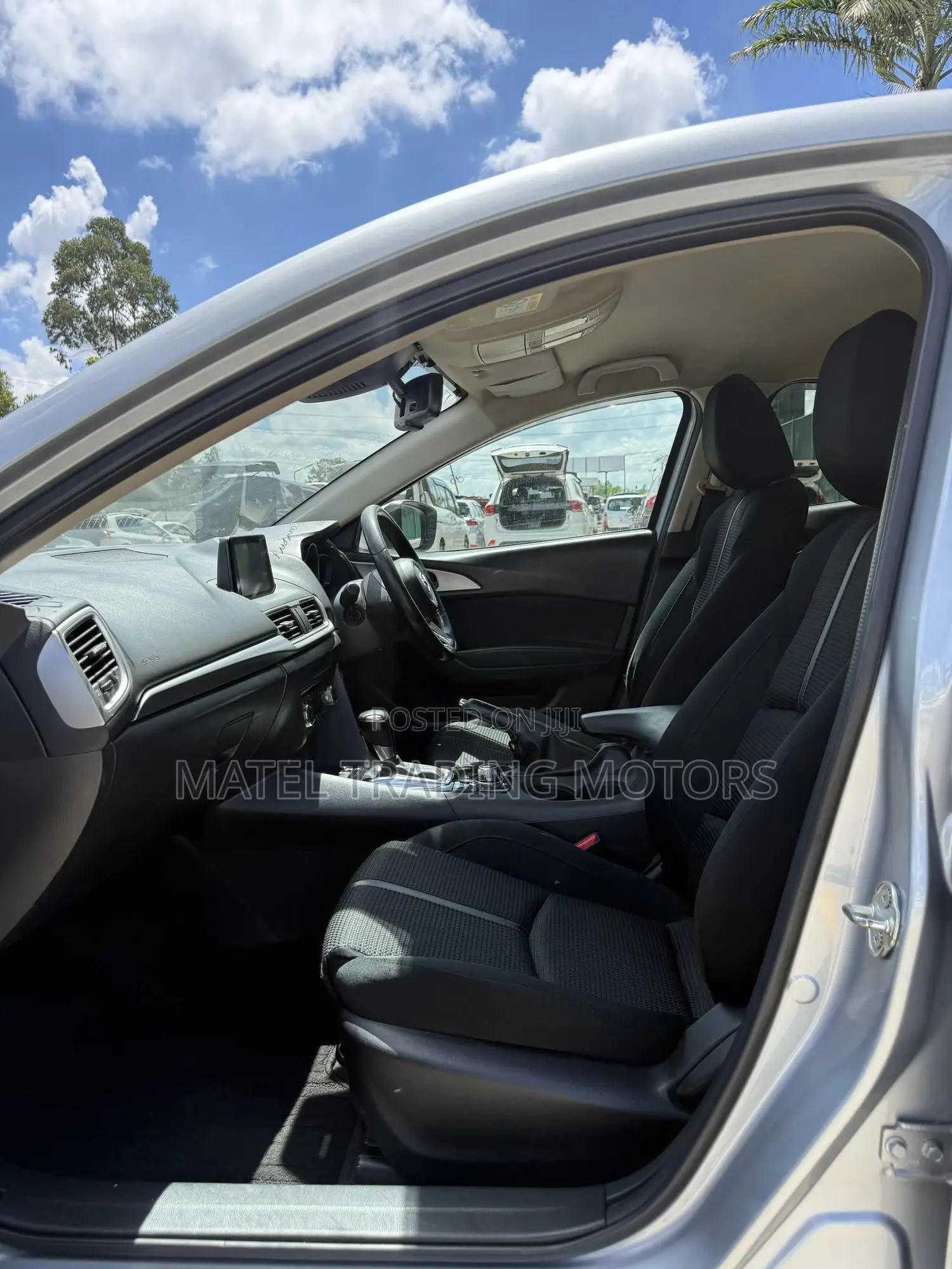 Mazda Axela 2018 Silver